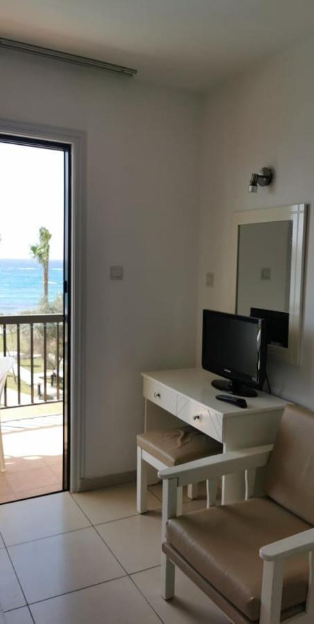 Simos Magic Beach Hotel Apts Ayia Napa Esterno foto