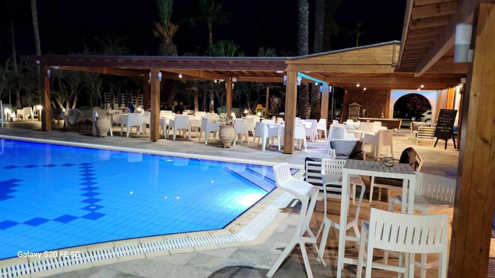 Simos Magic Beach Hotel Apts Ayia Napa Esterno foto