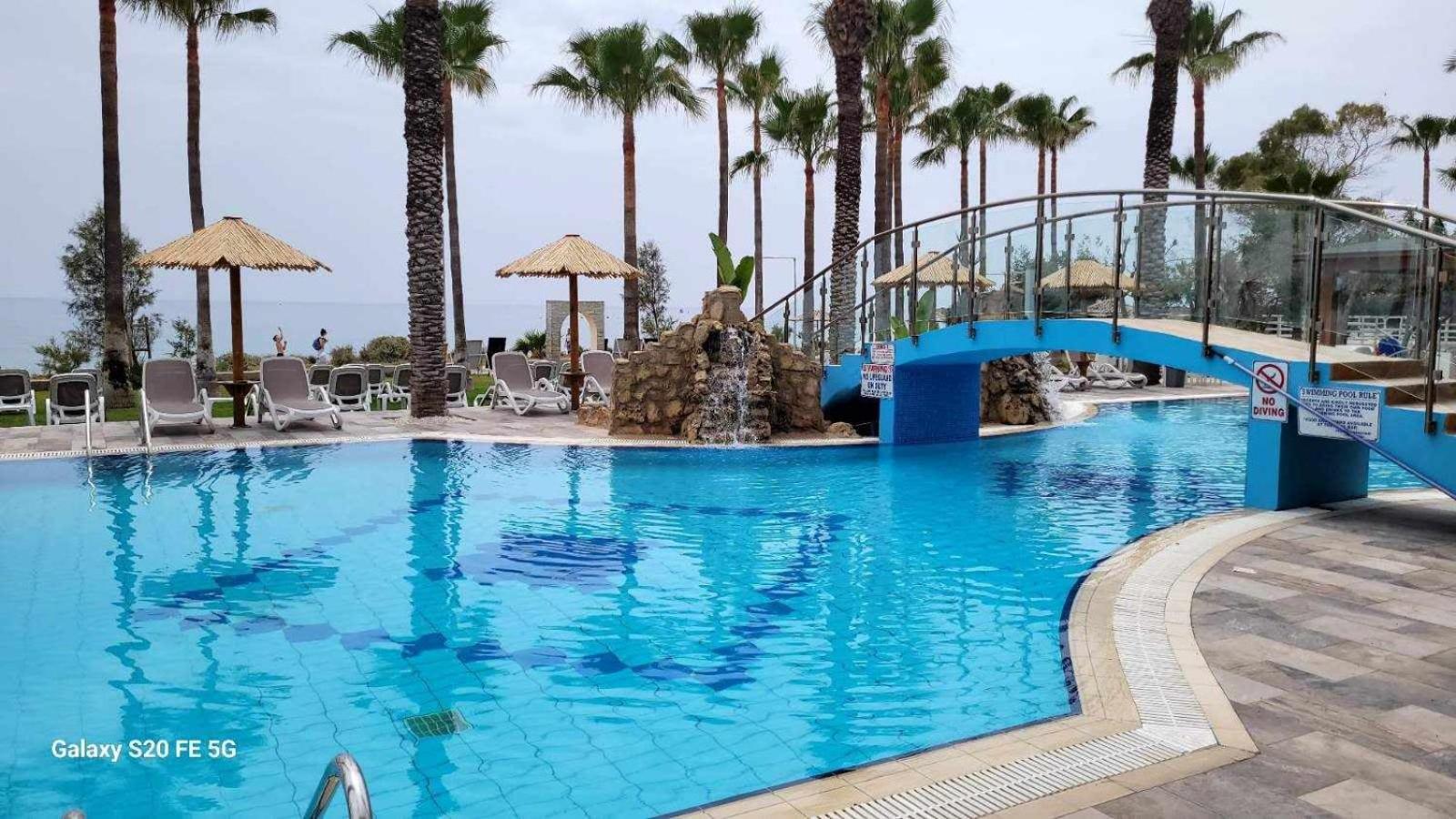 Simos Magic Beach Hotel Apts Ayia Napa Esterno foto