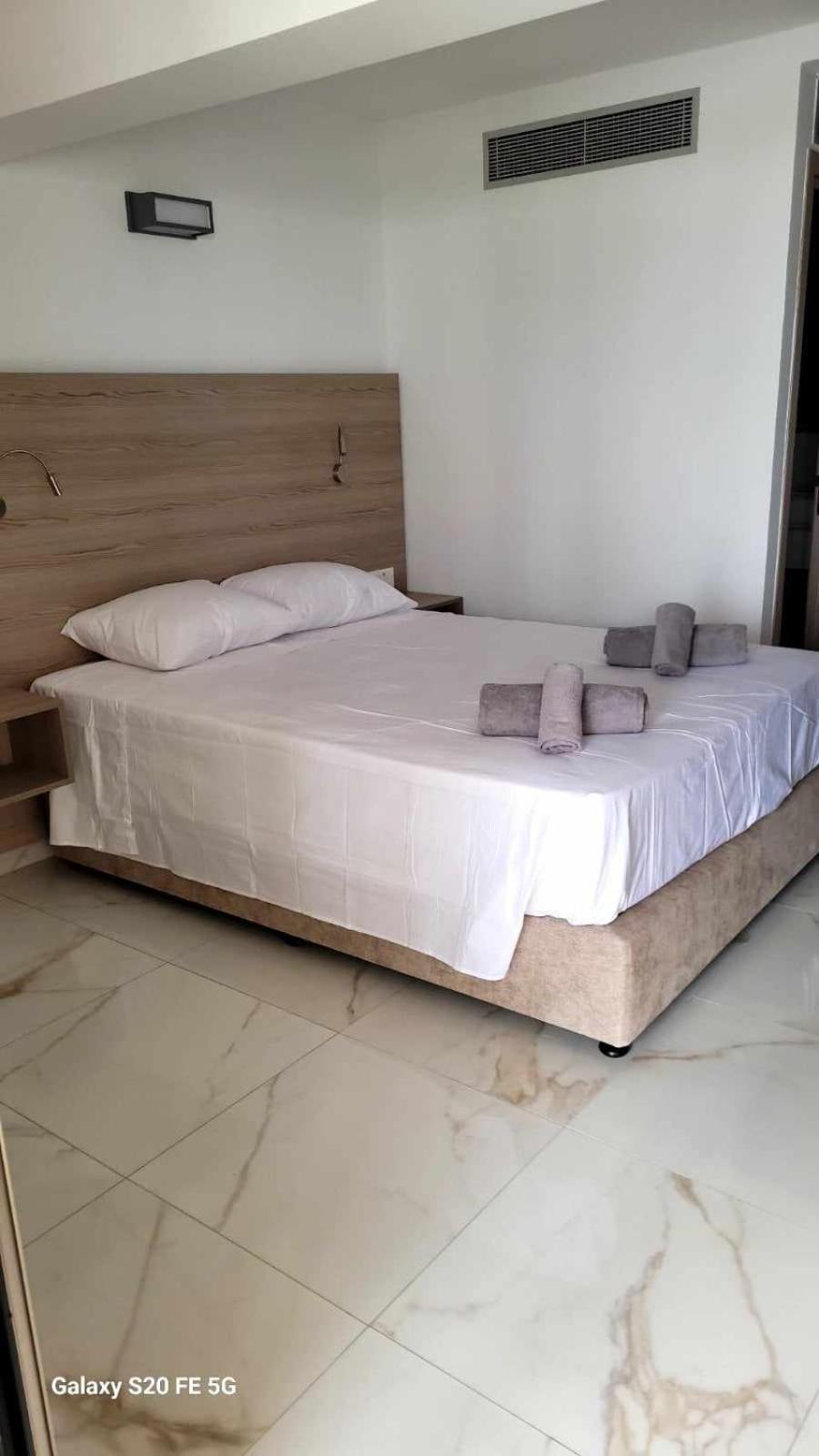 Simos Magic Beach Hotel Apts Ayia Napa Esterno foto